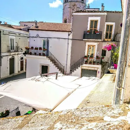 Holiday home Caratteristica Casa In Piazzetta Monte Sant'Angelo